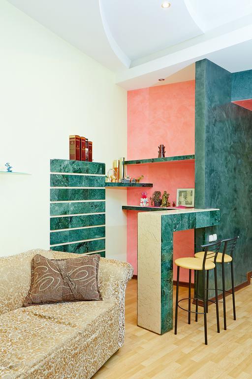 Apartment Deribasovskaya With Jacuzzi Odesa Exterior photo